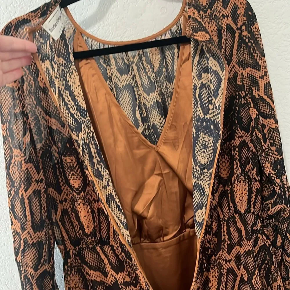 FINDERS KEEPERS Snake Print Short LANA Mini Dress Tan Brown, Size 6 - Picture 10 of 11